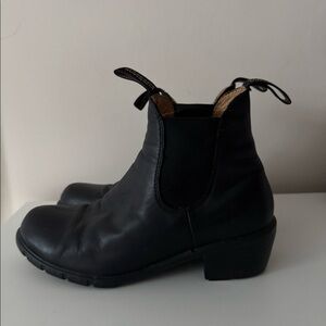 Blundstone Black Heeled Chelsea Boot